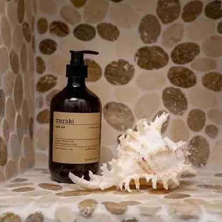 Panoramic Sea & Views Luxury 2 Bedroom Lejlighed