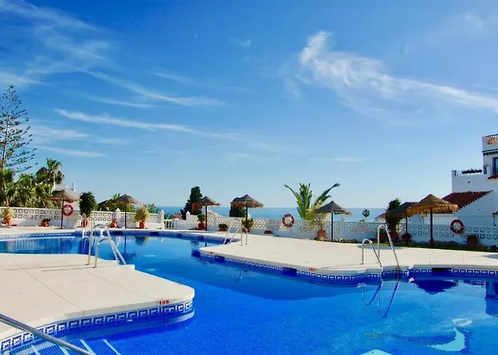 Panoramic Sea & Views Luxury 2 Bedroom *